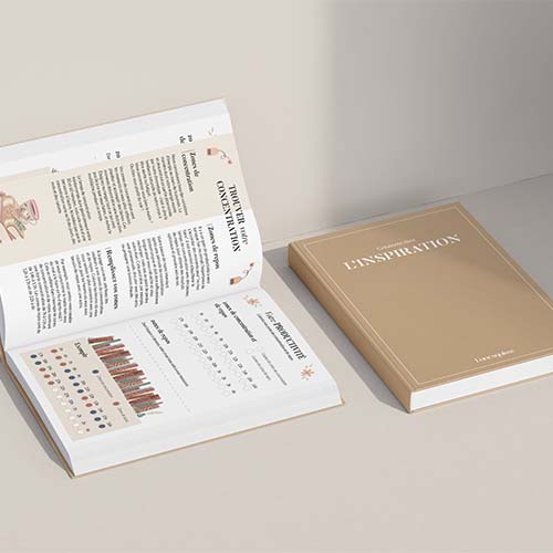 Mockup l'inspiration double page et couverture en camel